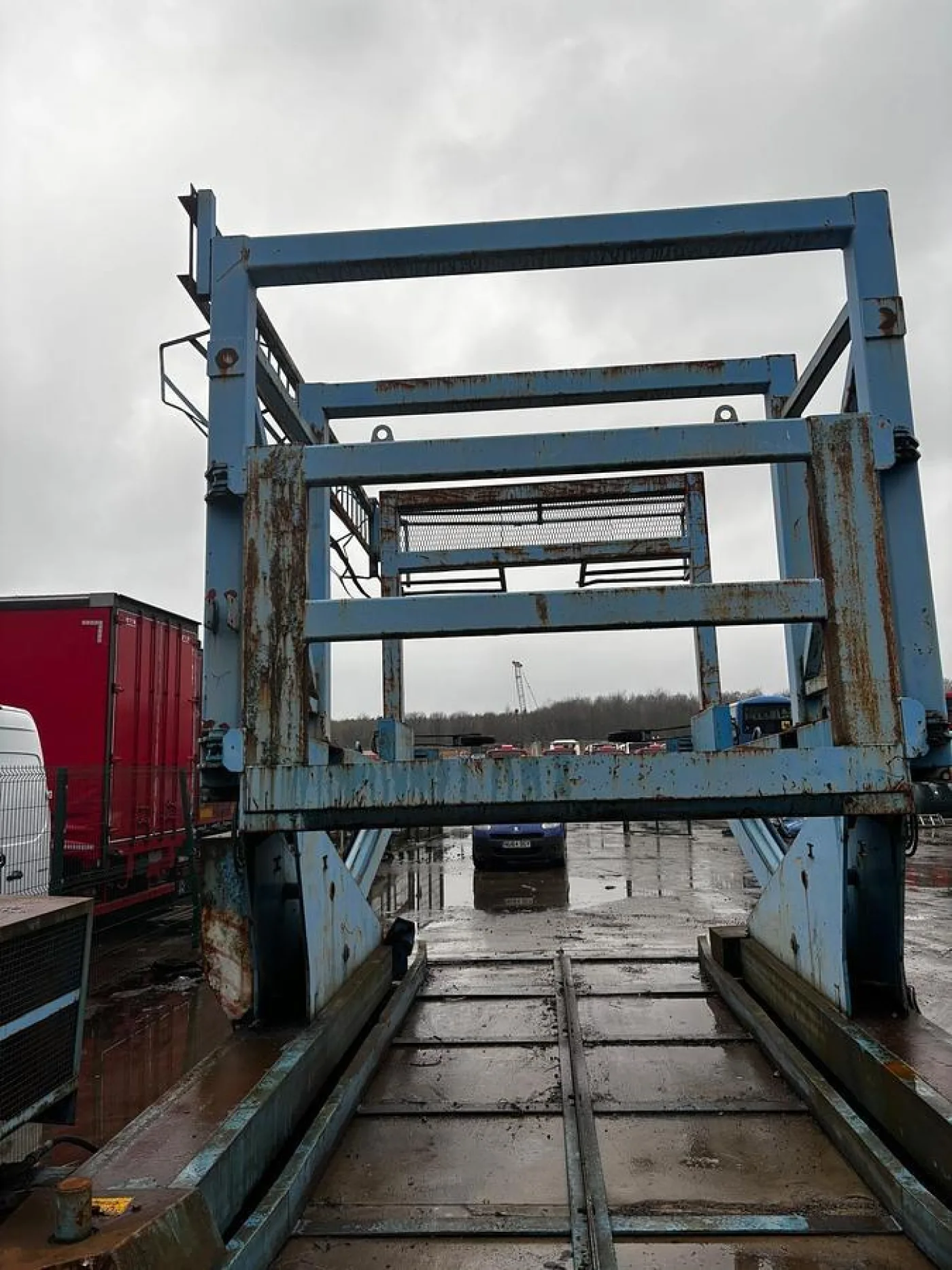 Container Tilter - 4