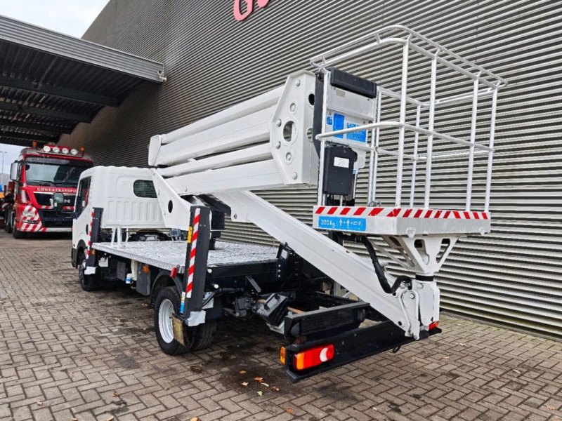 Nissan Cabstar 35.12 NT400 CTE ZED 20.2HV
