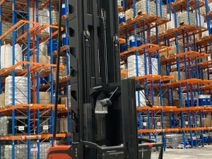 Vertikal-Kommissionierer Linde K-Schwenkschubgabel 5231-00 (2021)