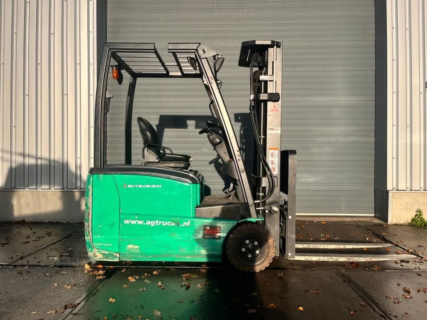 Mitsubishi FB16CPNT - 1