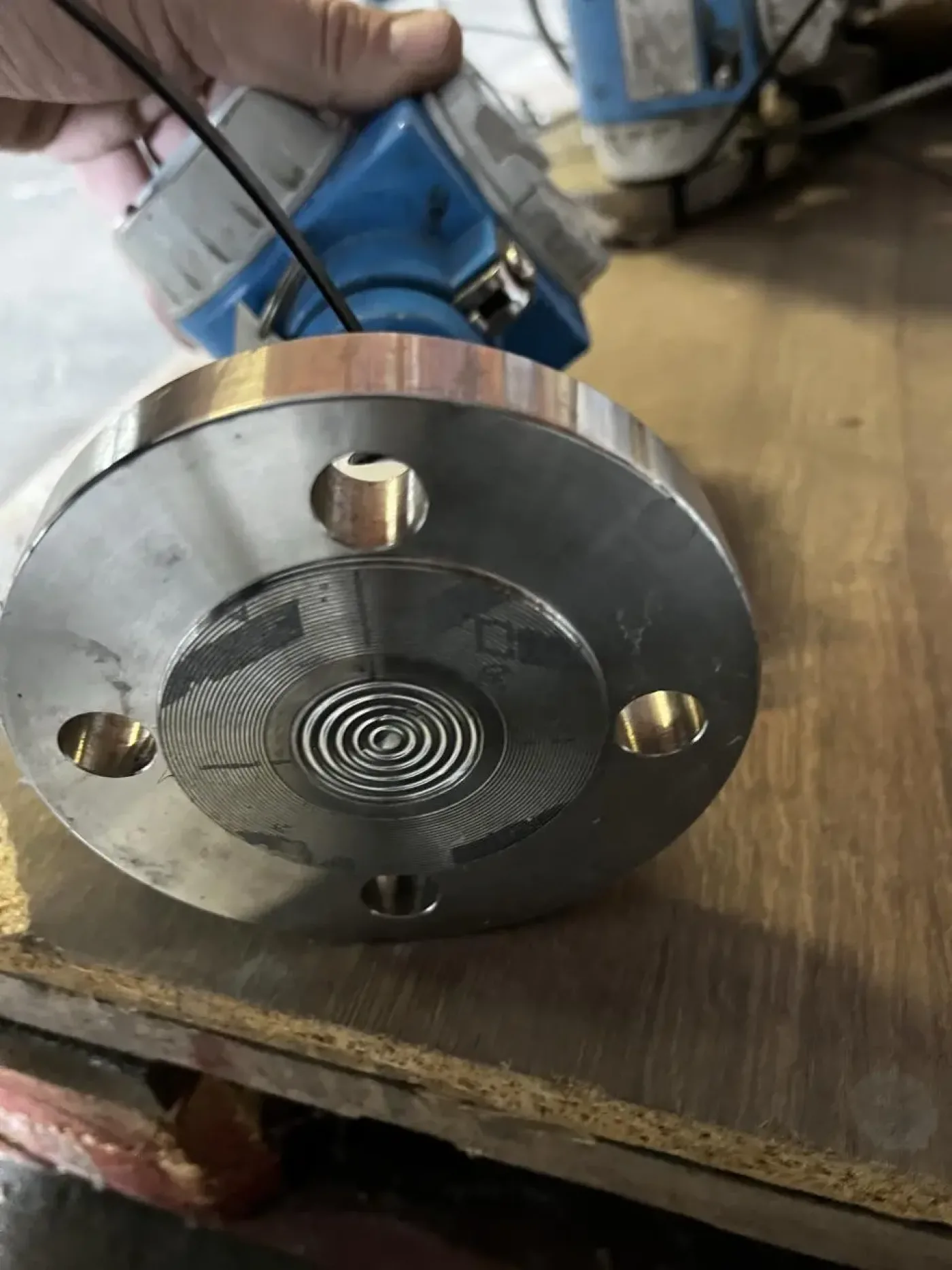 PRESSURE GAUGE C7064 - 2