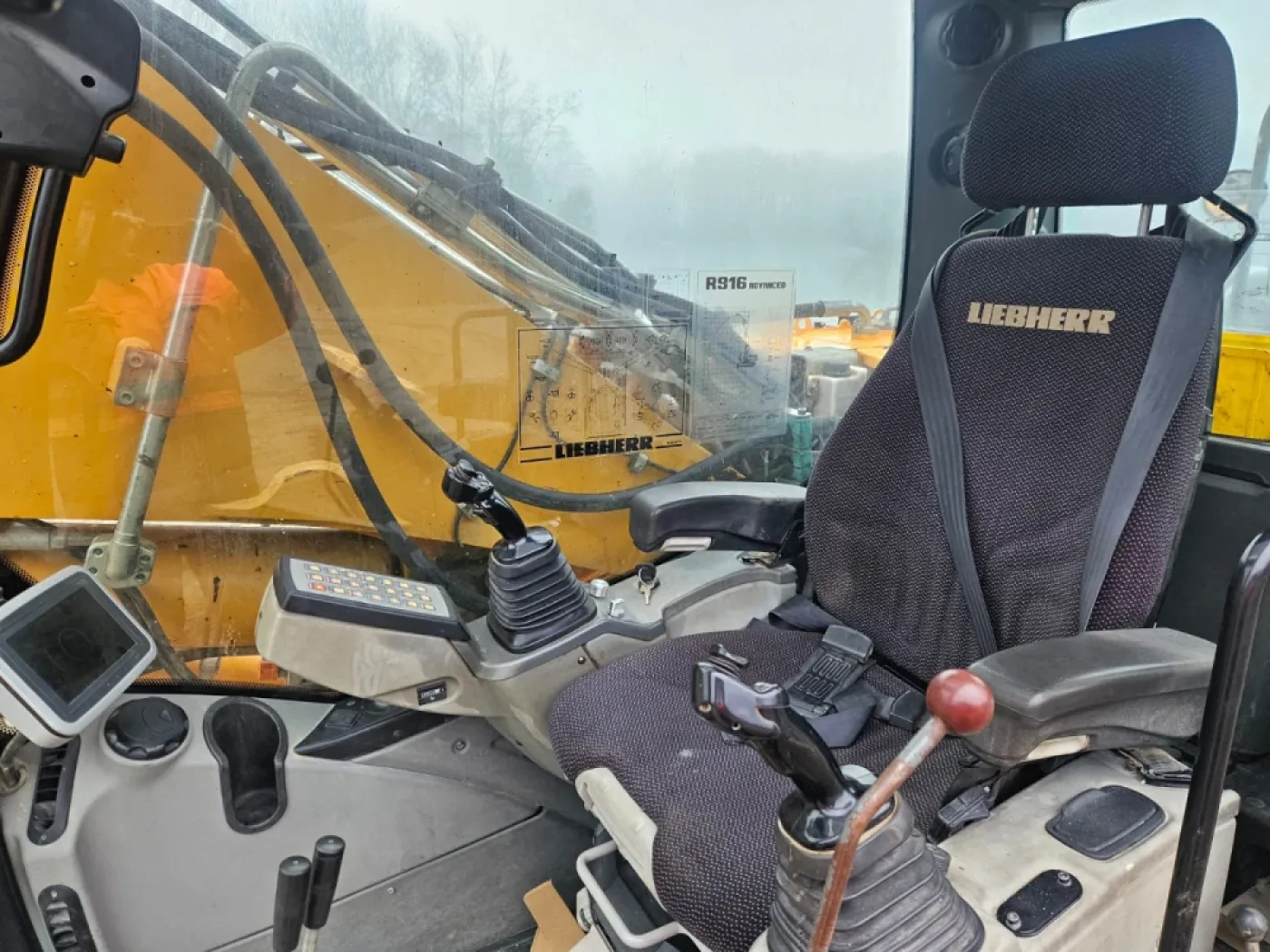 Liebherr - R 916 LC Litronic - Long Reach multi-user - 5