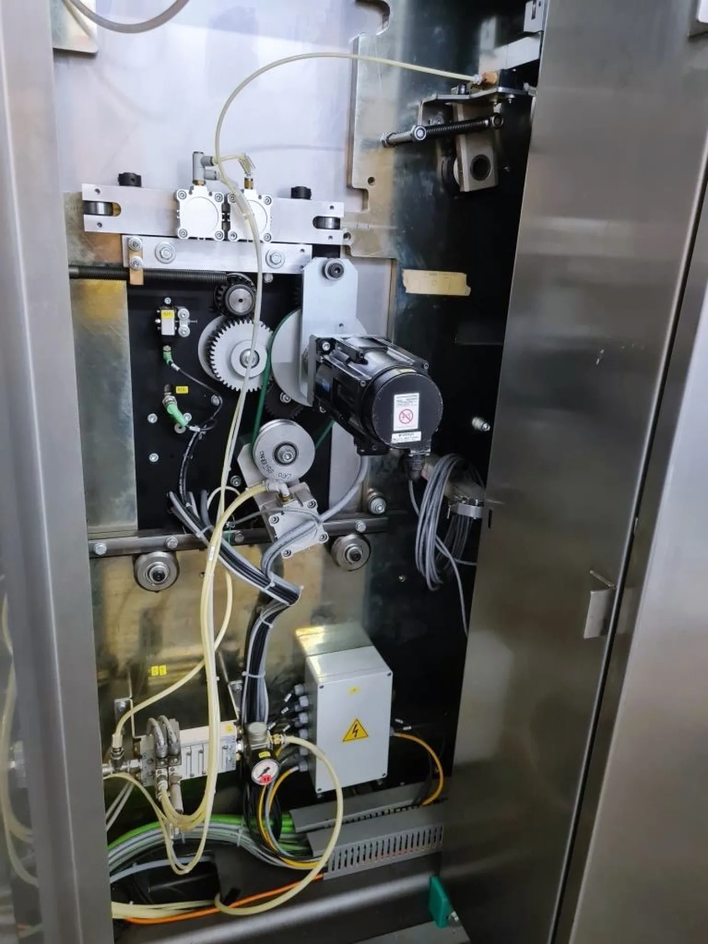 BLISTERATRICE TERMOFORMATRICE – IMA – Mod. C260 - 2