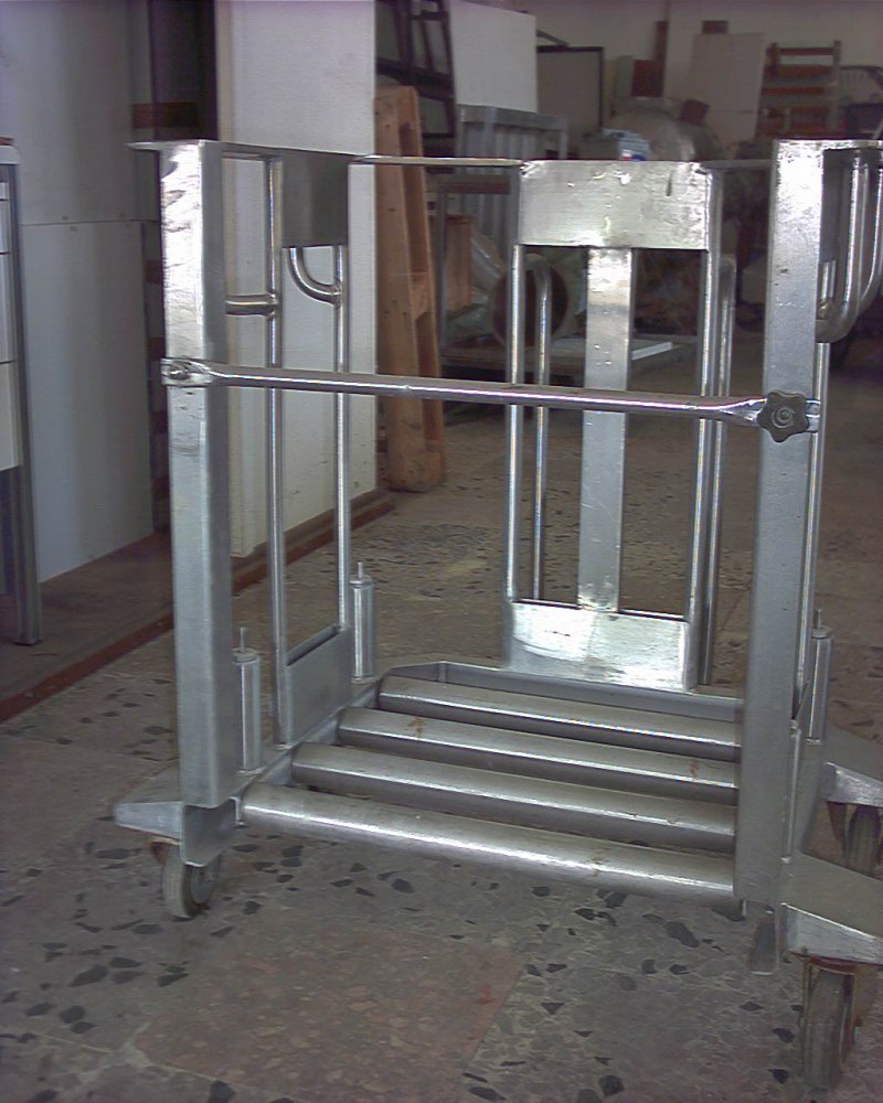 CARRELLO PORTAFUSTI IN ACCIAIO INOX