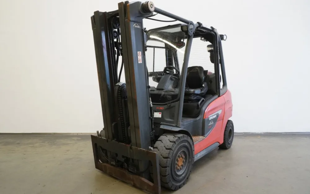Frontstapler Linde H 30 T 1202 (2020)