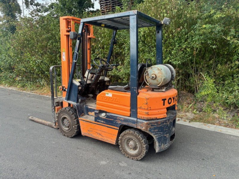 Toyota 42-FGF15