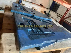 8240-70-5132 | Lower Cheek Plate L/H | Komatsu® BR380 |
