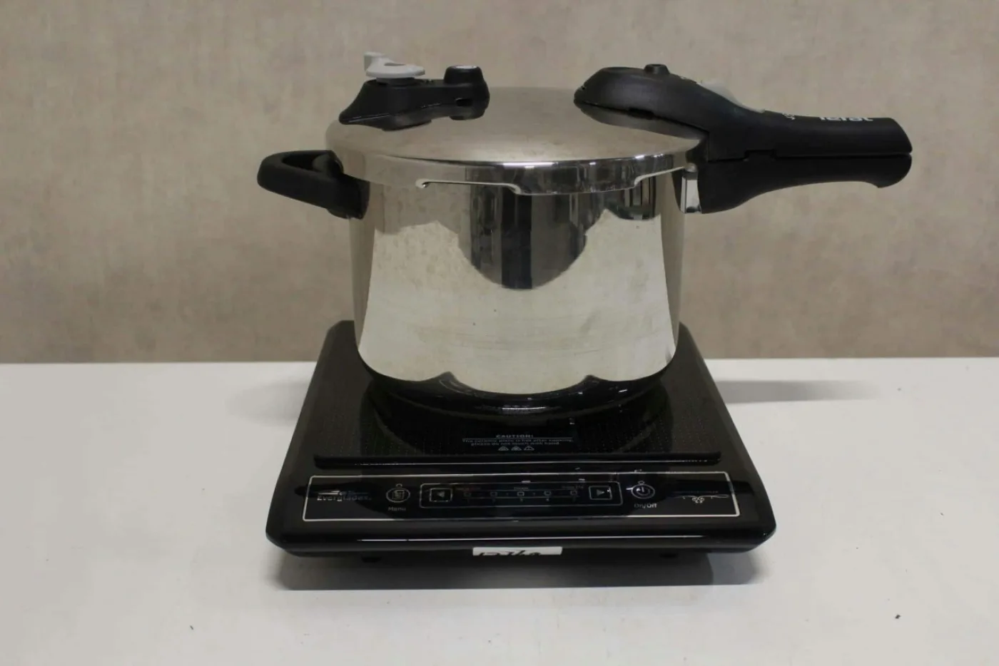 Everglades EV 813 Inductie Kookplaat met Tefal Hogedrukpan - 1