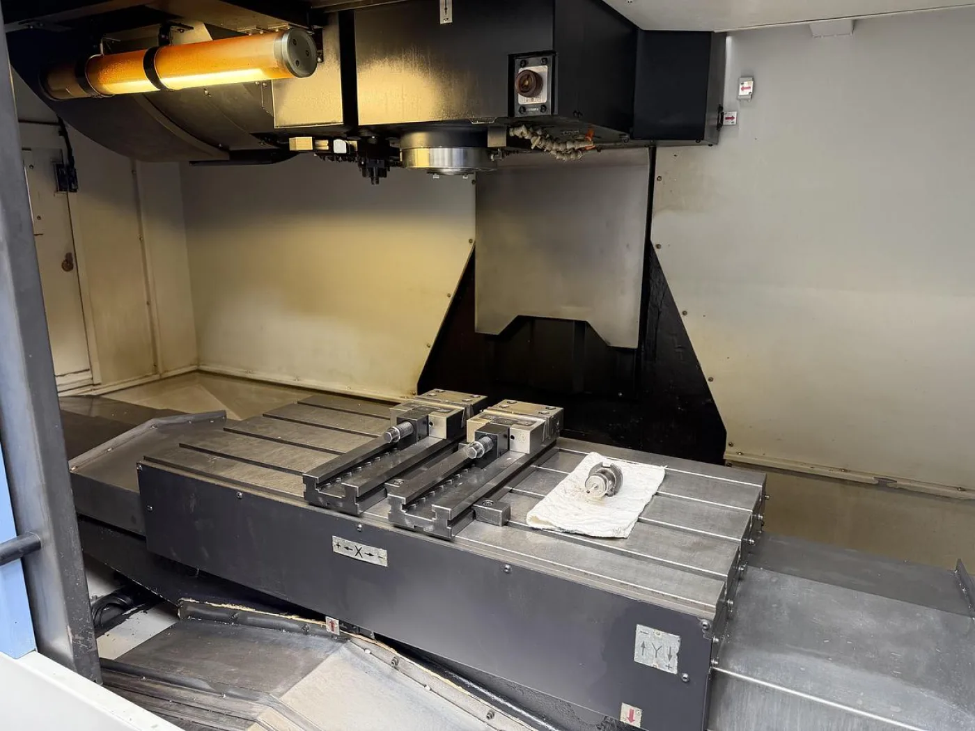 DOOSAN DNM 500 - 5