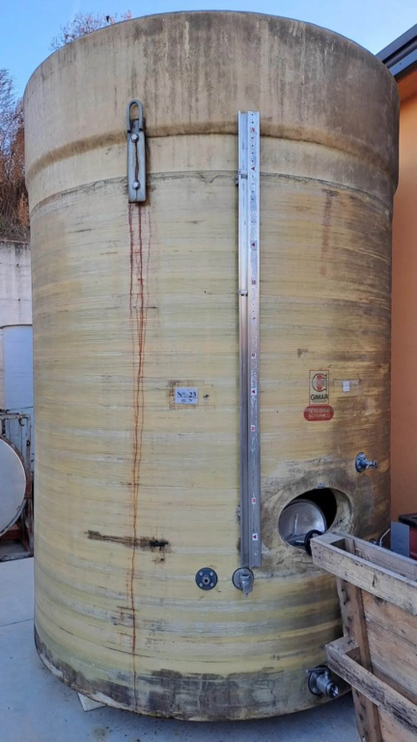 FIBERGLASS TANK BRAND GIMAR CAPACITY LITERS HL 70 ABOUT STORAGE MODEL WITH TOTAL INSULATION, SECOND-HAND EQUIPMENT - 3