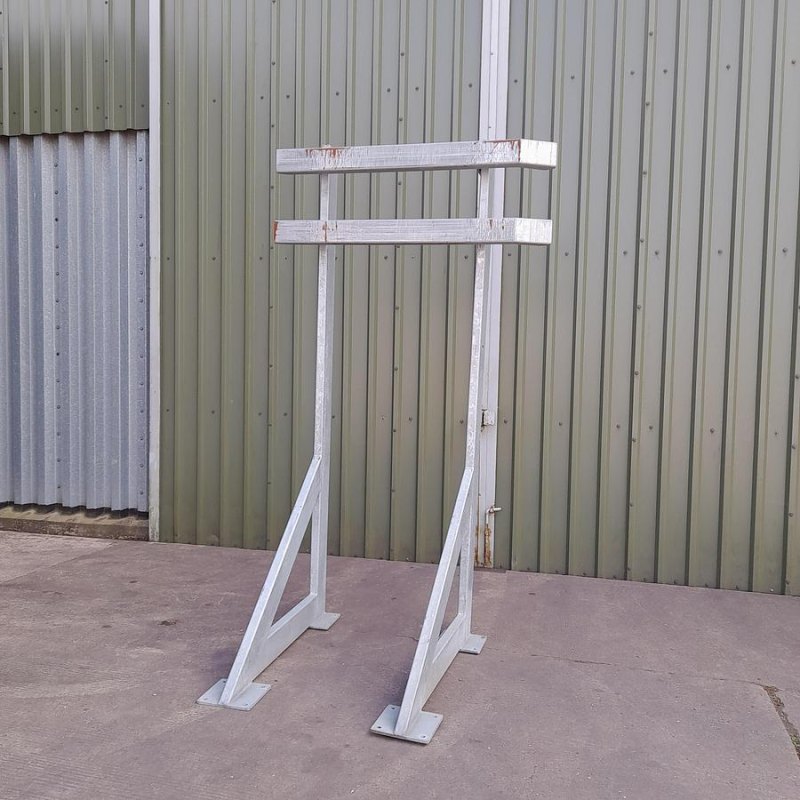 Stainless Steel Stand/Brace
