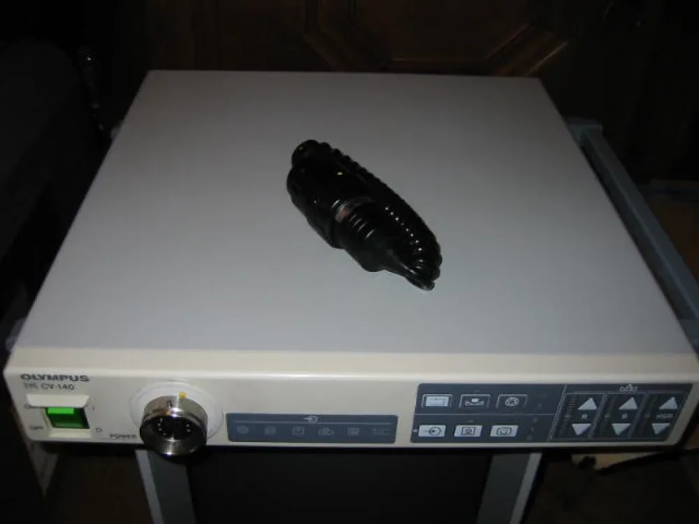 Olympus CV-140 Endoskopie Videoprozessor