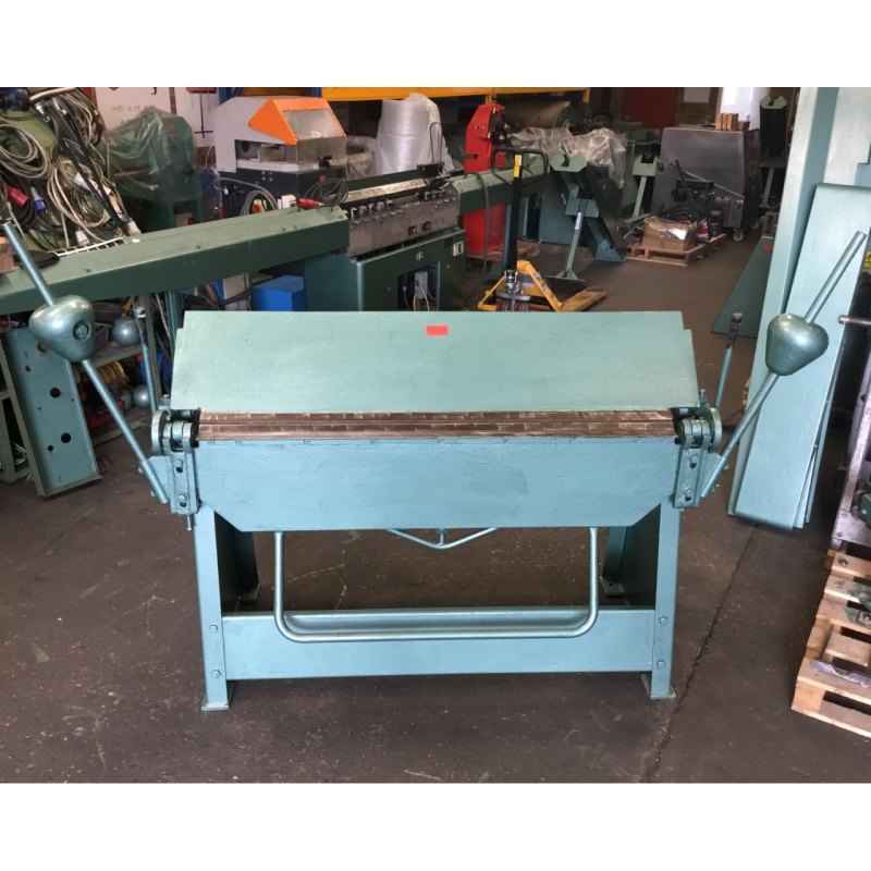 EDWARDS 4 FT. 16 G U/C Straight Folder 1270mm - WNS - W. Neal Services Ltd