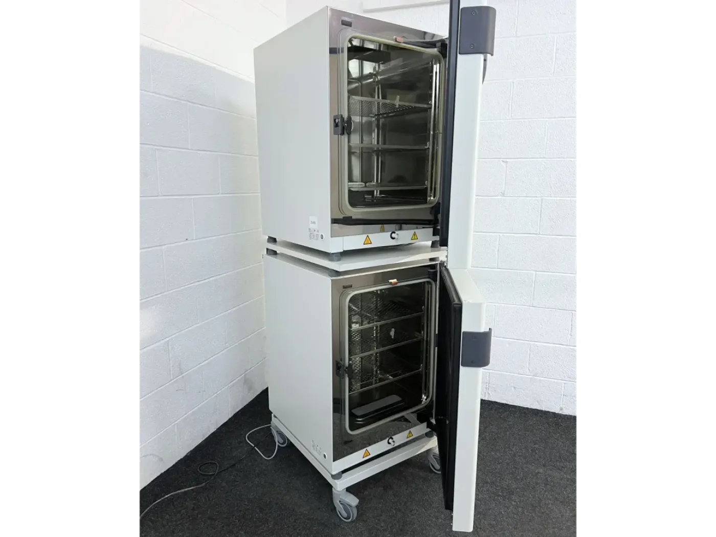 Thermo Scientific HERAcell VIOS 160i Incubator Stack - 4