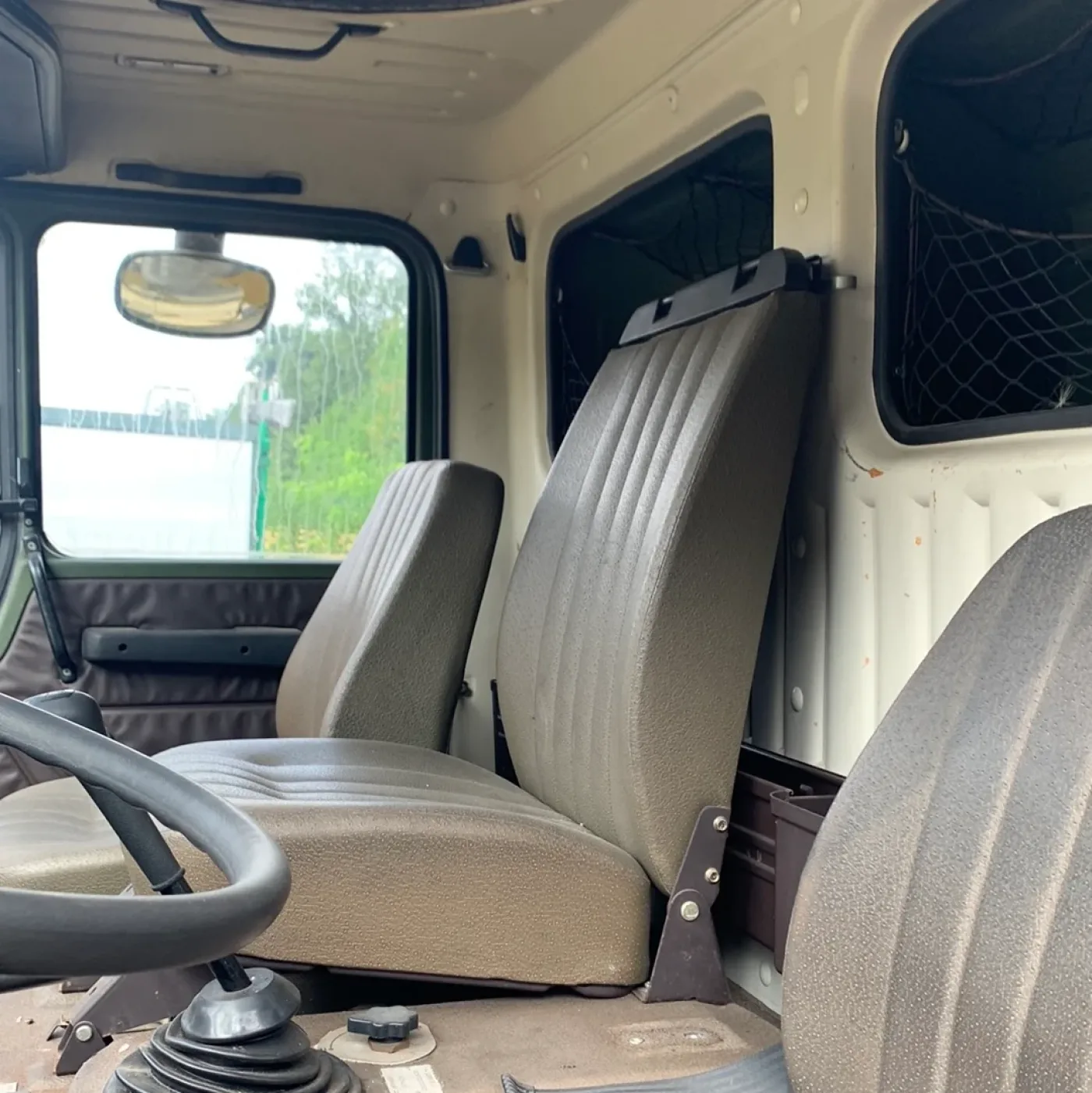 Mercedes-benz 1625 - 4