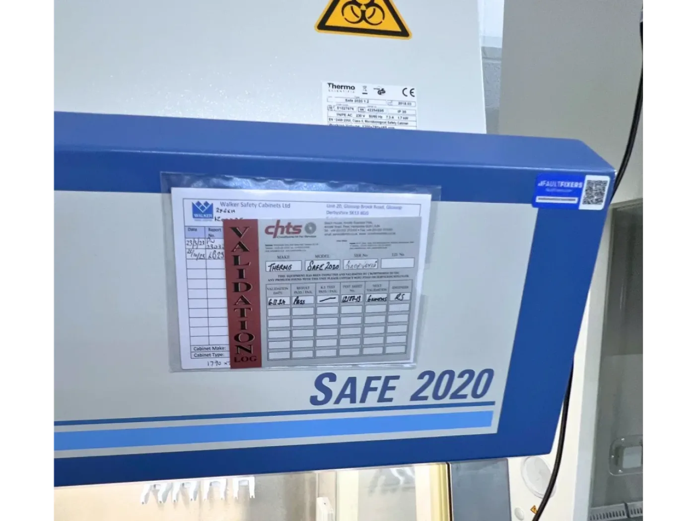 Thermo Scientific Safe 2020 1.2 Microbiological Safety Cabinet - 3
