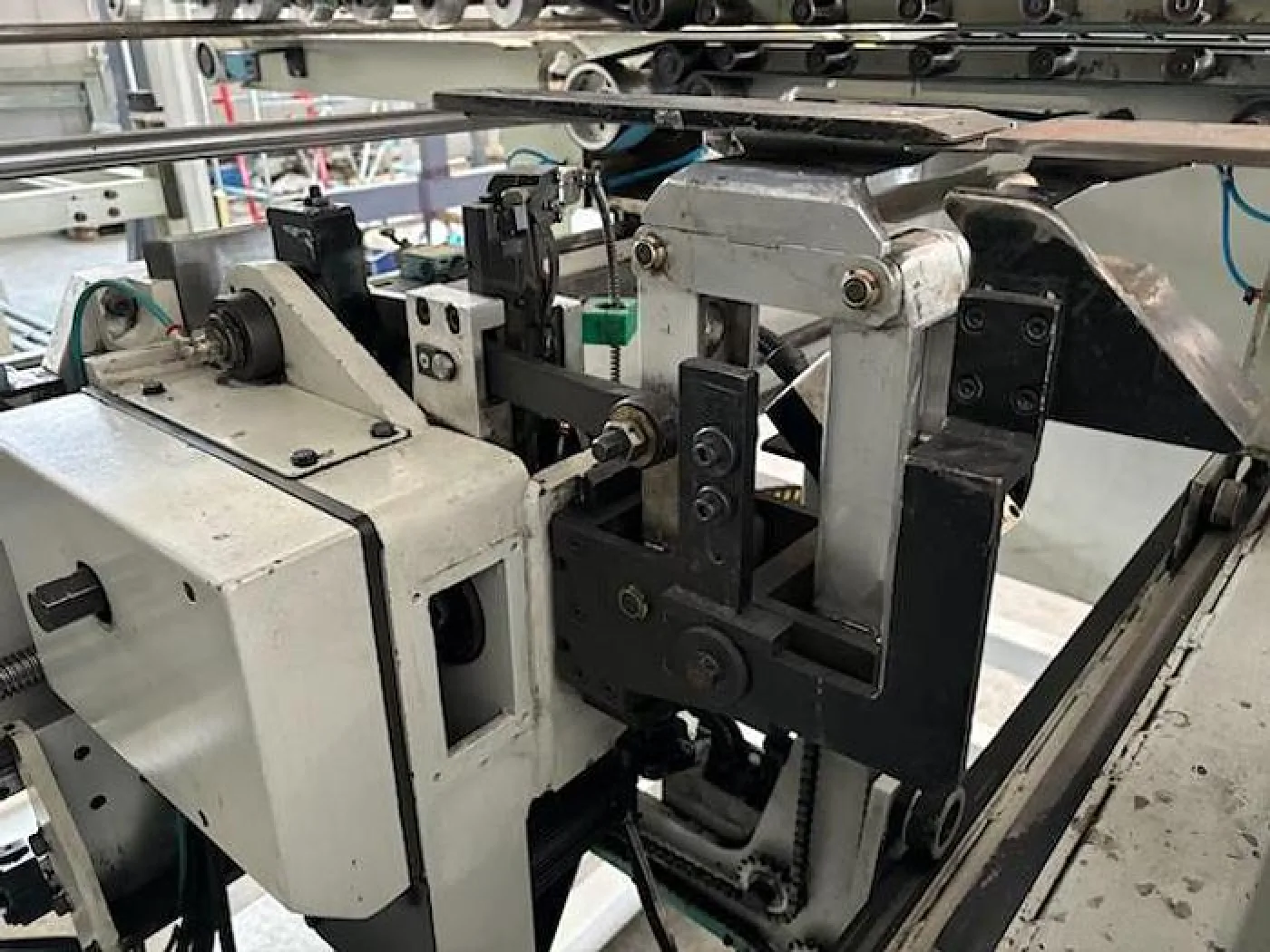 IRMI CUCITRICE 2 TESTE 3600 - 4
