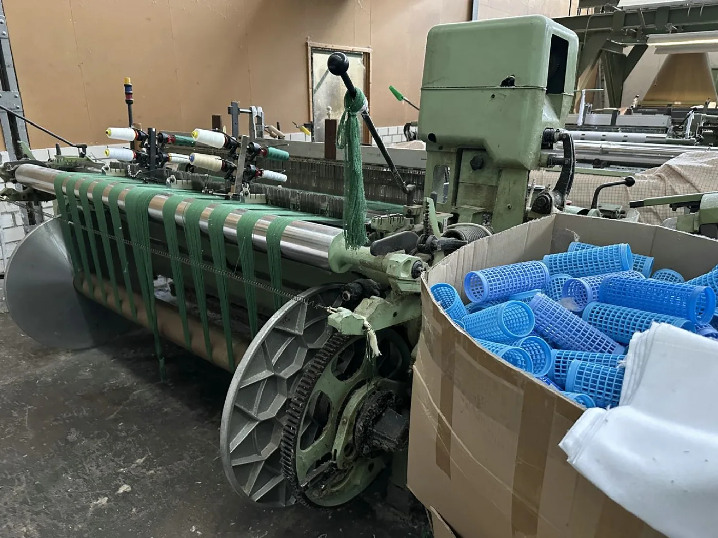 Sulzer - PU 85 VSK 120 E10 D2 projectiel weefmachine - 4