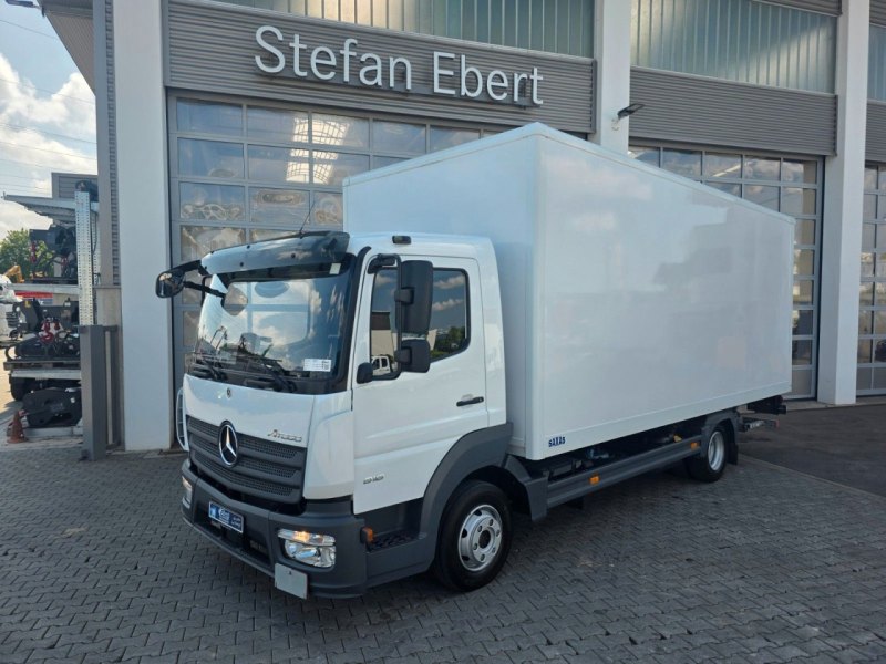 Mercedes Benz Atego 818 L Koffer-LBW Air Conditioning 3 Sitze