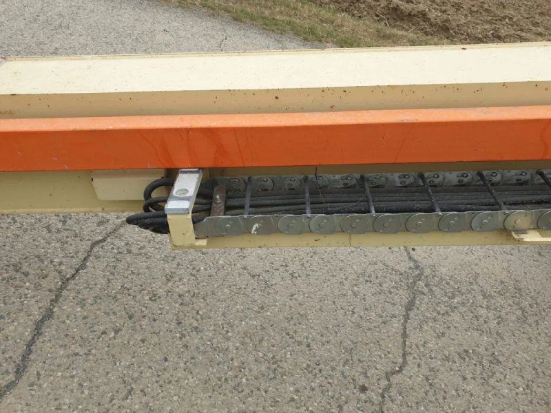 JLG - 400 S