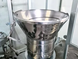 RIEMPITRICE TAPPATRICE FLACONI – FARMOMAC – MOD. F 57