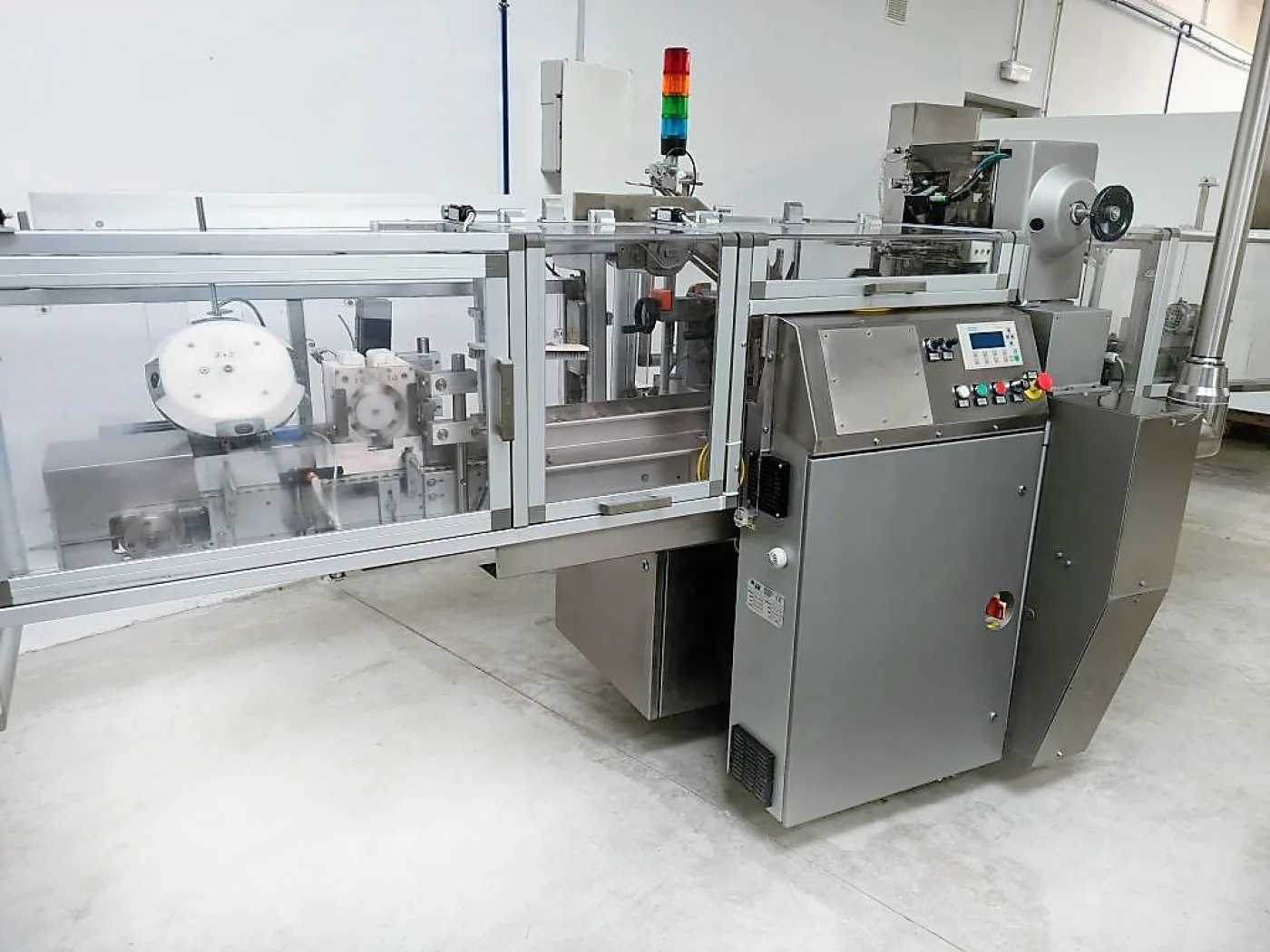 ASTUCCIATRICE AUTOMATICA ORIZZONTALE – IMA – MOD. K150C - 8