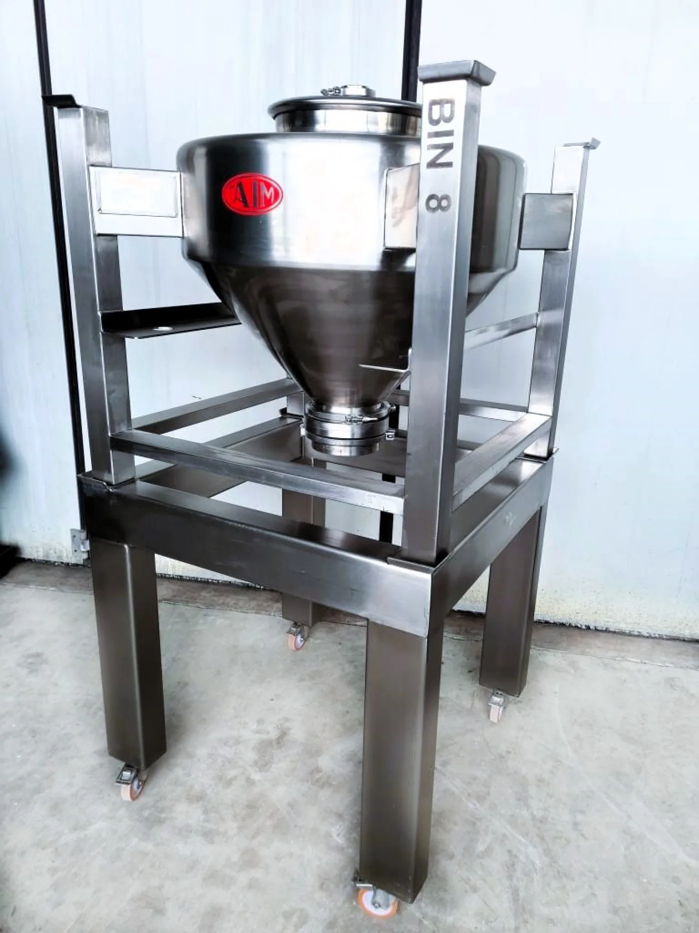 BIN – IBC (CONTENITORE PER MERCE SFUSA) – TAIM – MOD. 200 LT - 6