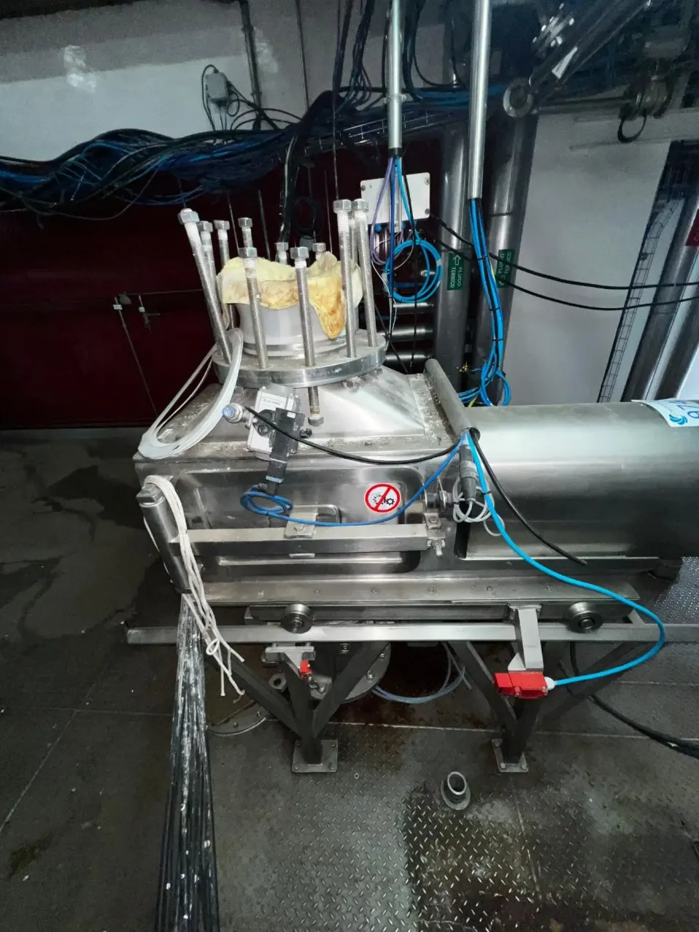USED DEGRANULATOR - 1