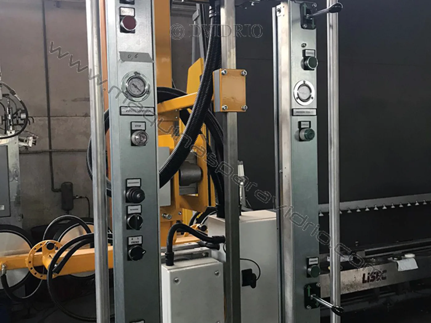 MANIPULADOR PARA MANUFACTURA DE VIDRIO MANIBO - 2