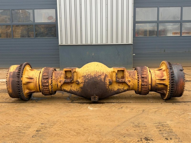 Caterpillar 990 axle