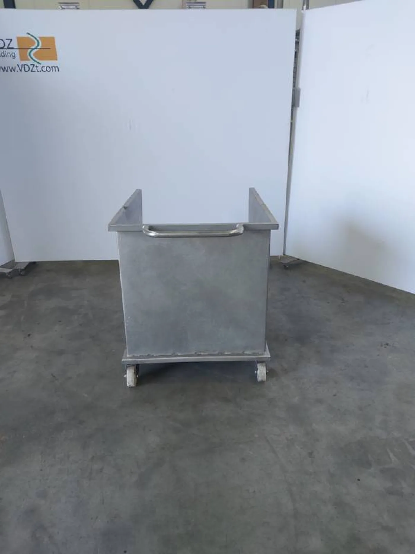 Stainless steel rolling bin - 5