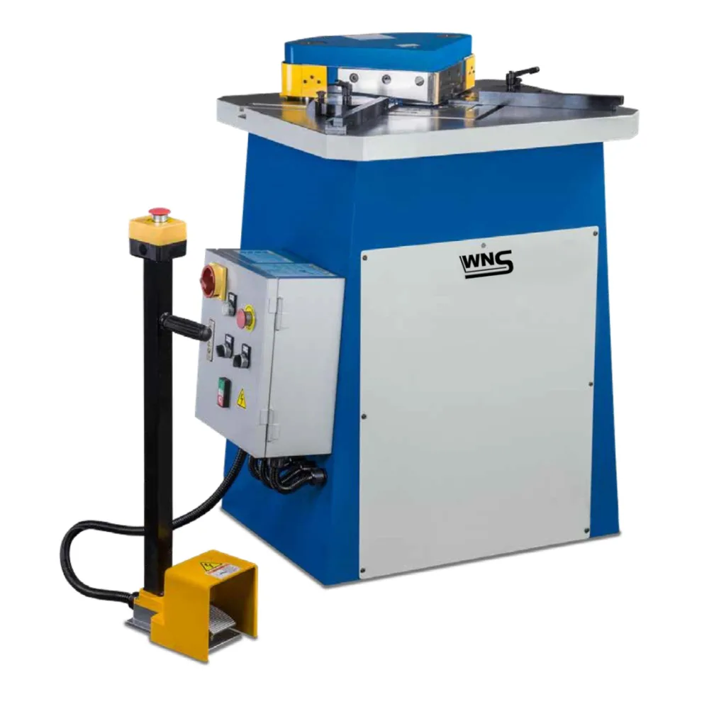 METALLKRAFT Hydraulic Corner Notcher 200mm x 200mm x 4.0mm - WNS - W. Neal Services Ltd