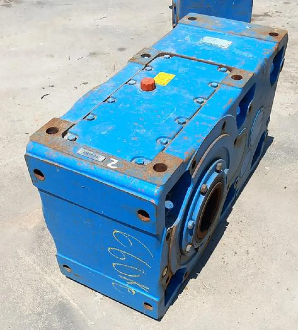 Caixa redutora Rossi Motoriduttori de 44,8 kw