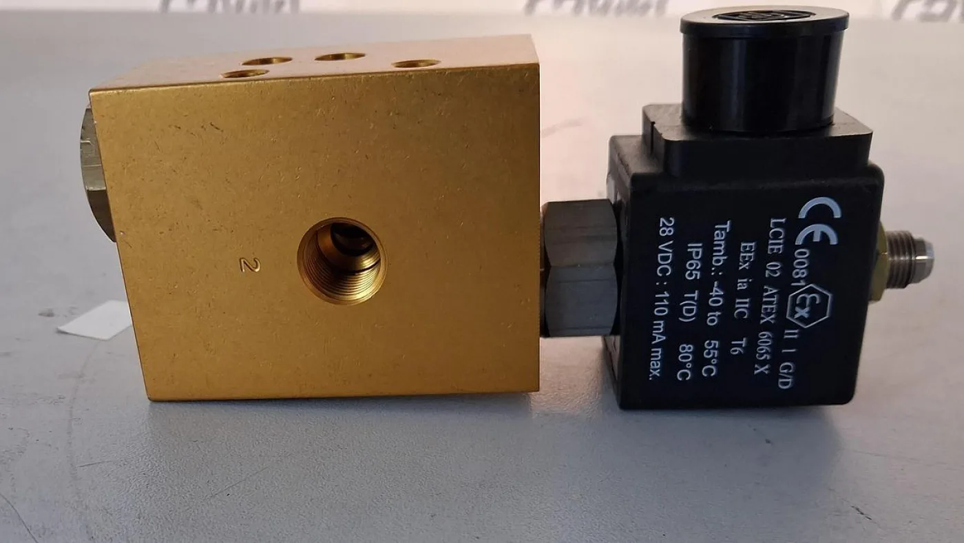 Lucifer Pneumatic Valve Block with FEMA Ex Solenoid Coil - 3