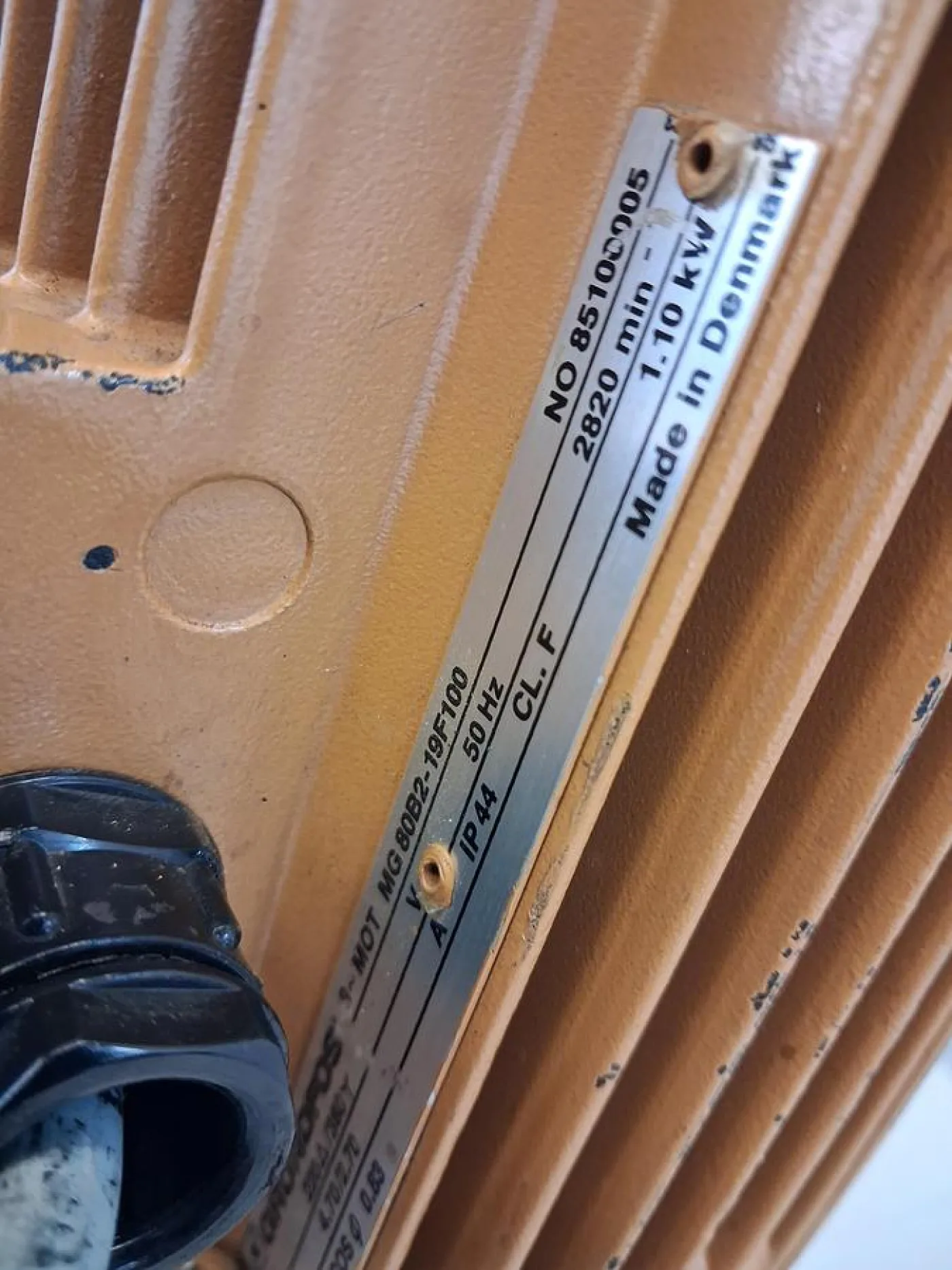 Grundfos CRN 5-10 A-A Vertical Multistage Centrifugal Pump - 4