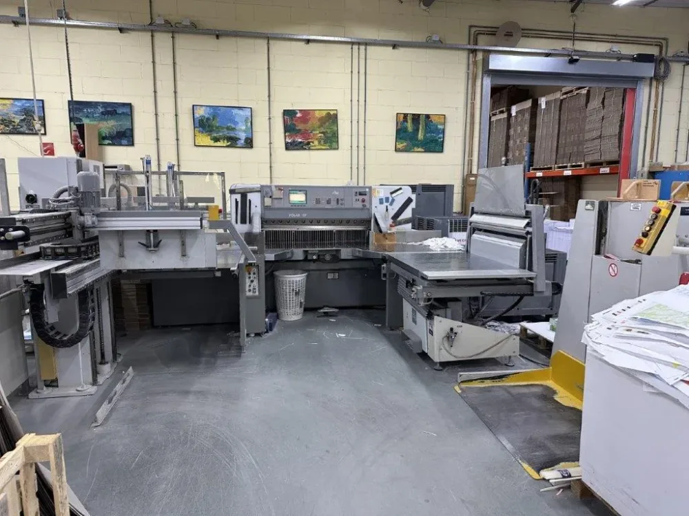 Polar 137 ED cutting machine