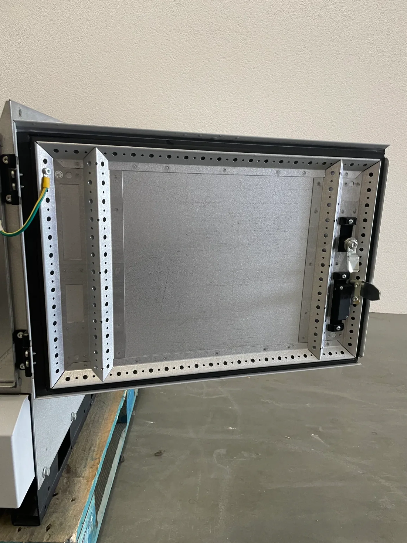 ABB Gehäusesystem - 3