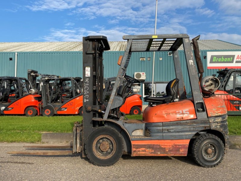 Toyota 42-6FGF25