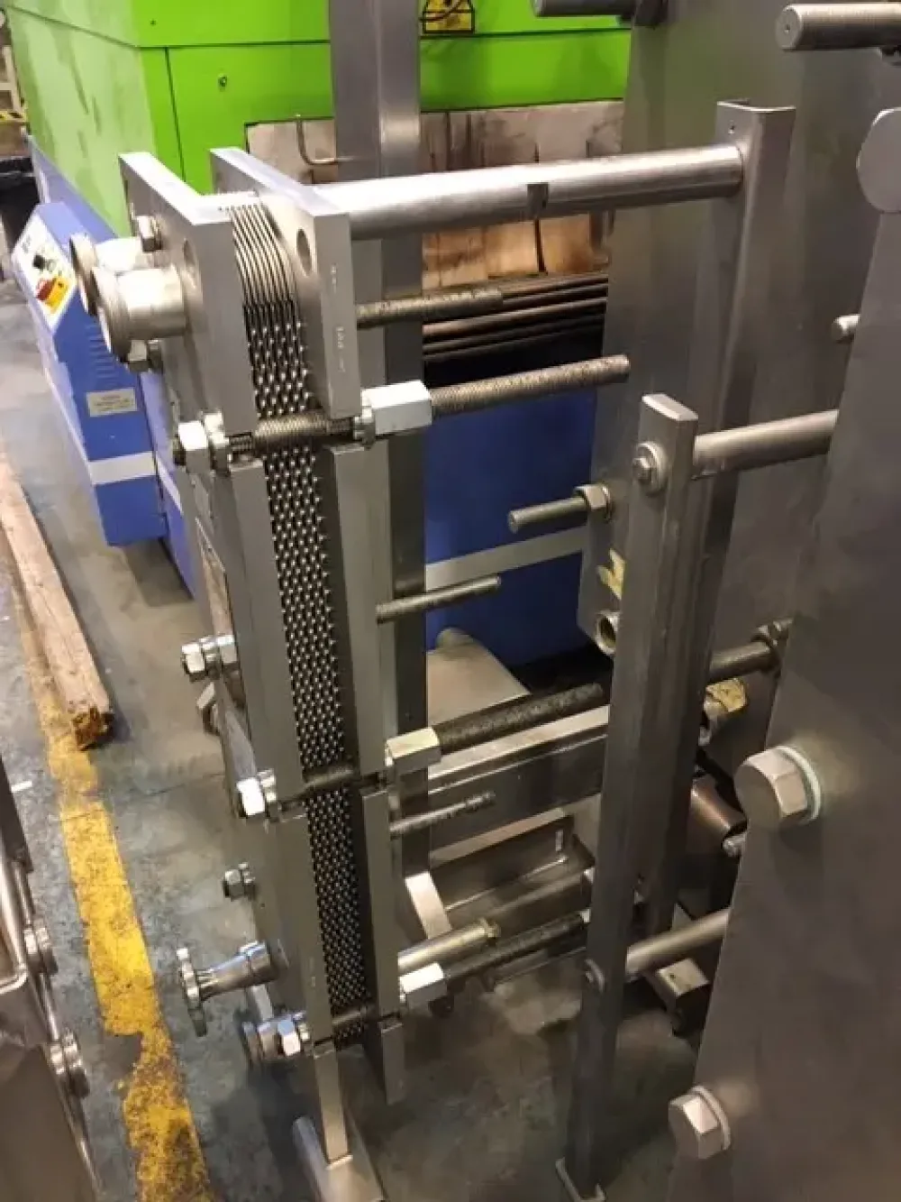 USED API SCHMIDT SIGMA STAINLESS STEEL PLATE EXCHANGER