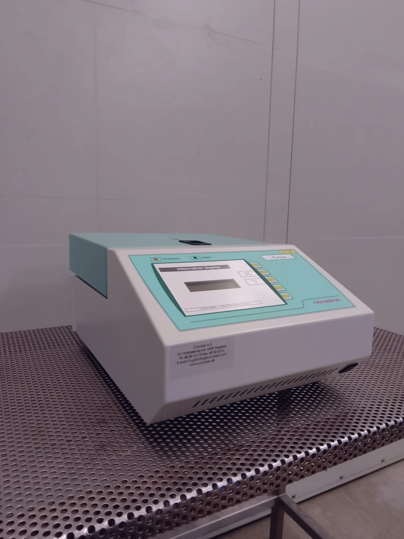 MISURATORE DI ATTIVITÀ DELL’ACQUA – NOVASINA – MOD.LAB PARTNER-AW - 3