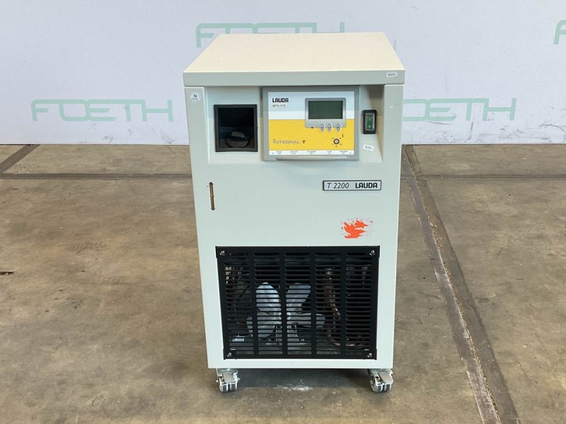 Lauda integral T2200W chiller - Temperature control unit