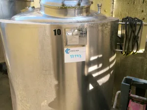 1000 LITRES STAINLESS STEEL 316 TANK WITH AGITATION, JACKET AND HERMETICALLY SEALED
