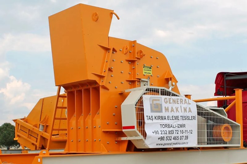 Mobile Pre-Screen Impact Crusher (DMK)