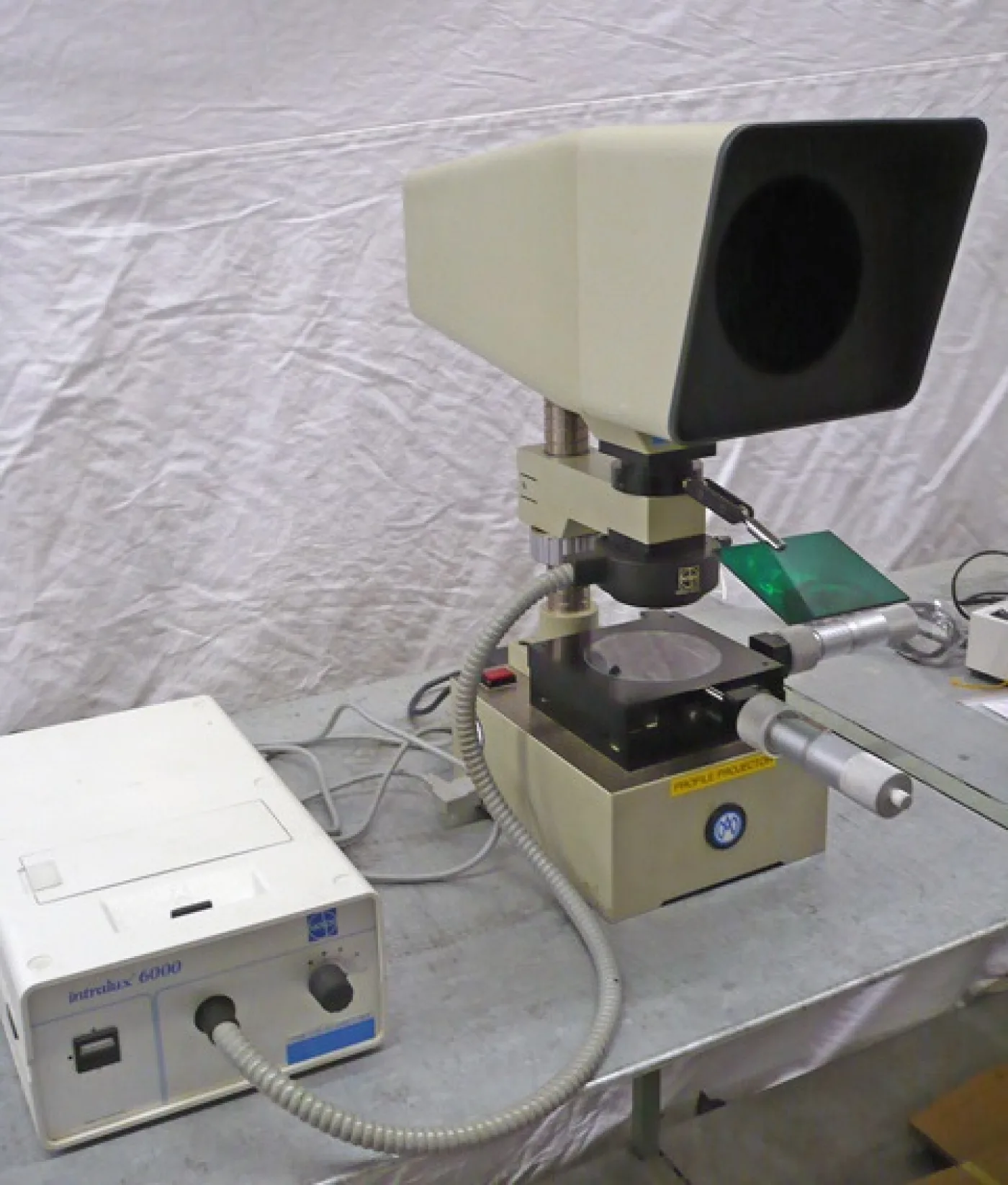 PROJECTEUR DE MESURE “AUBERT” TYPE MA172 - 1