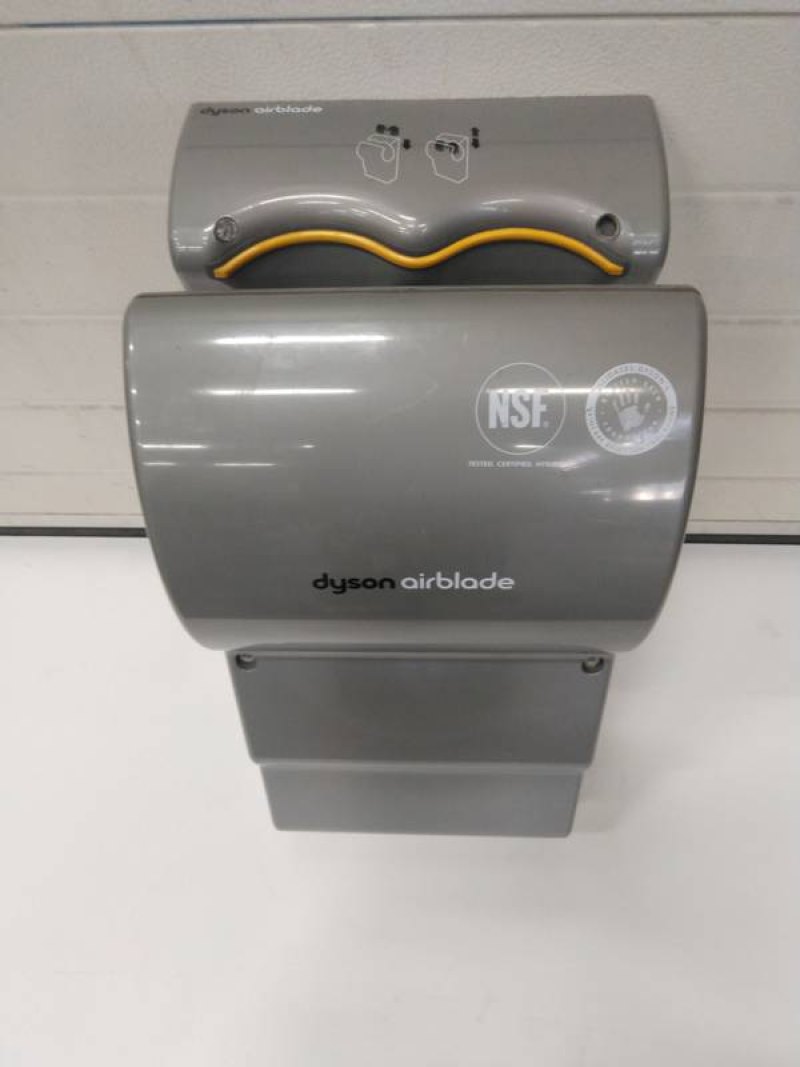 Dyson airblade