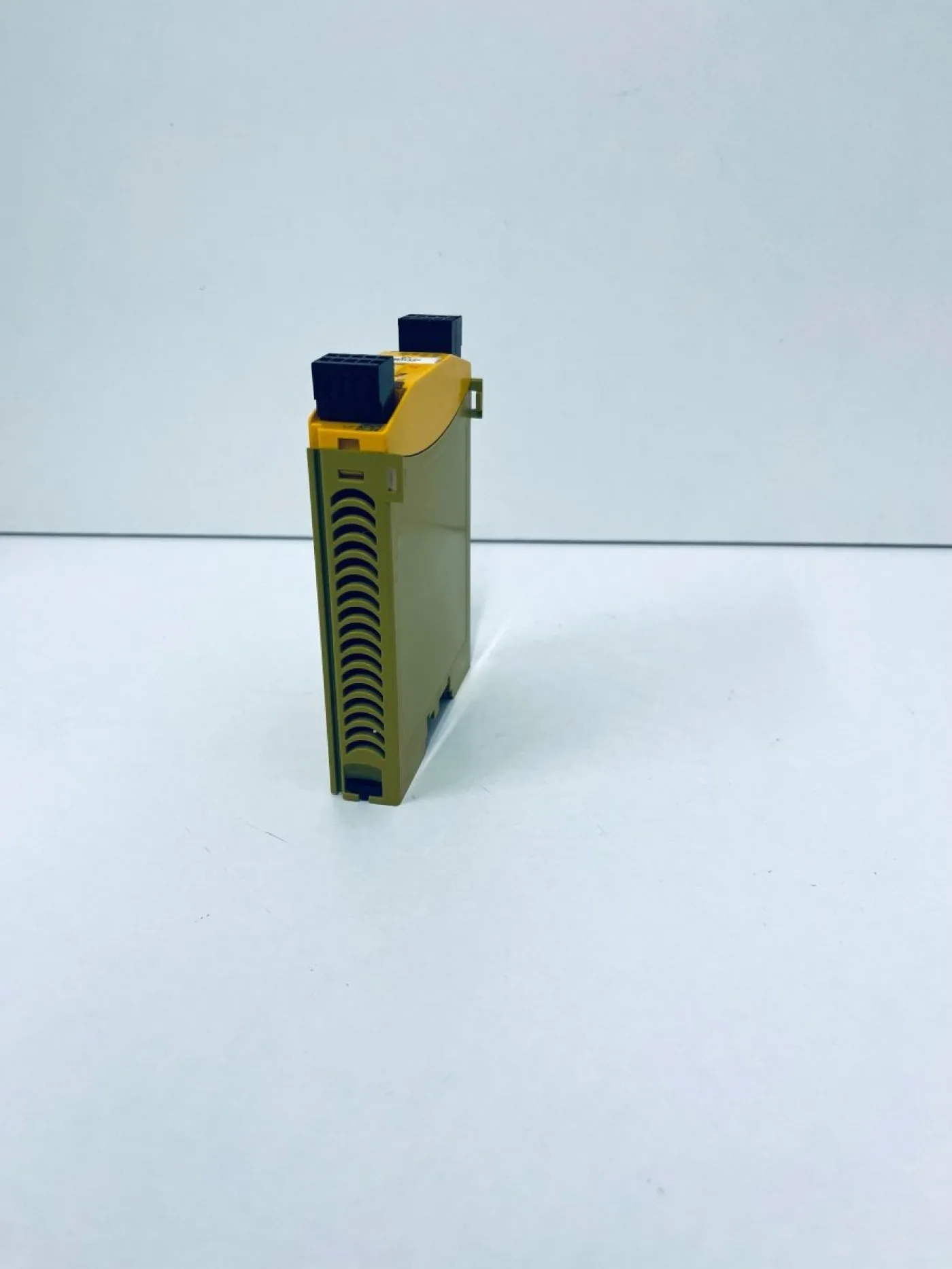 Pilz Sicherheitsmodul PN0Z mo1p - 4