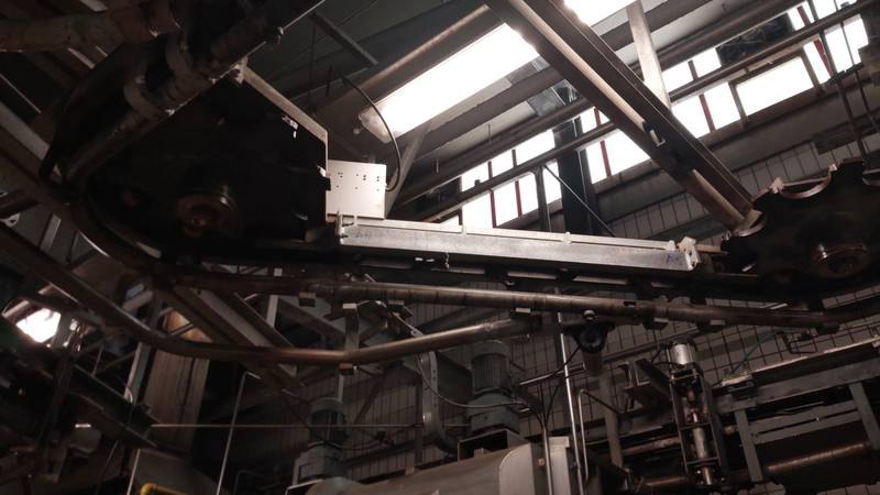 Gambrelling conveyor