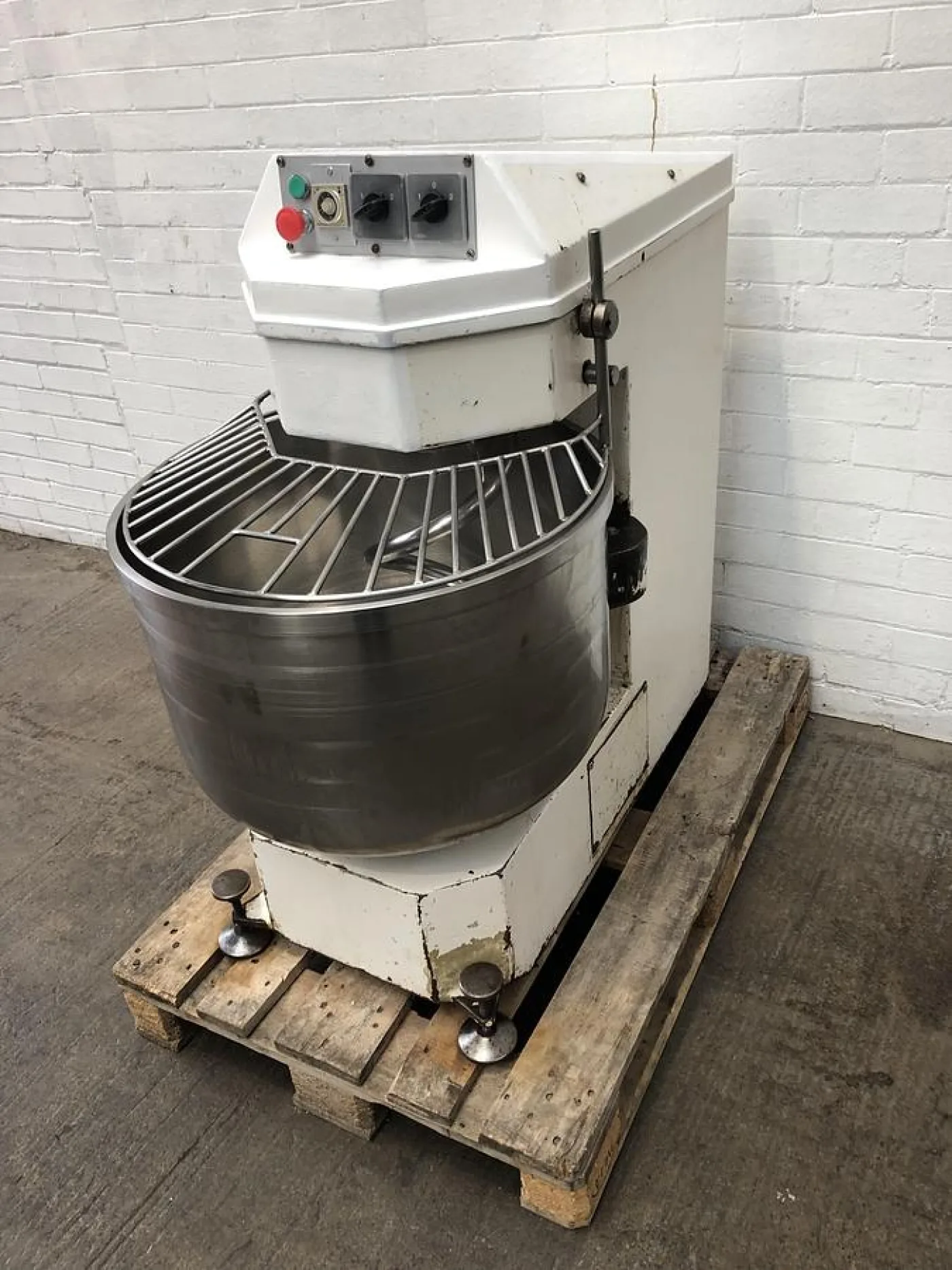 OPM 60Kg Spiral Mixer, One Timer, 2 Speed Manual Control - 3