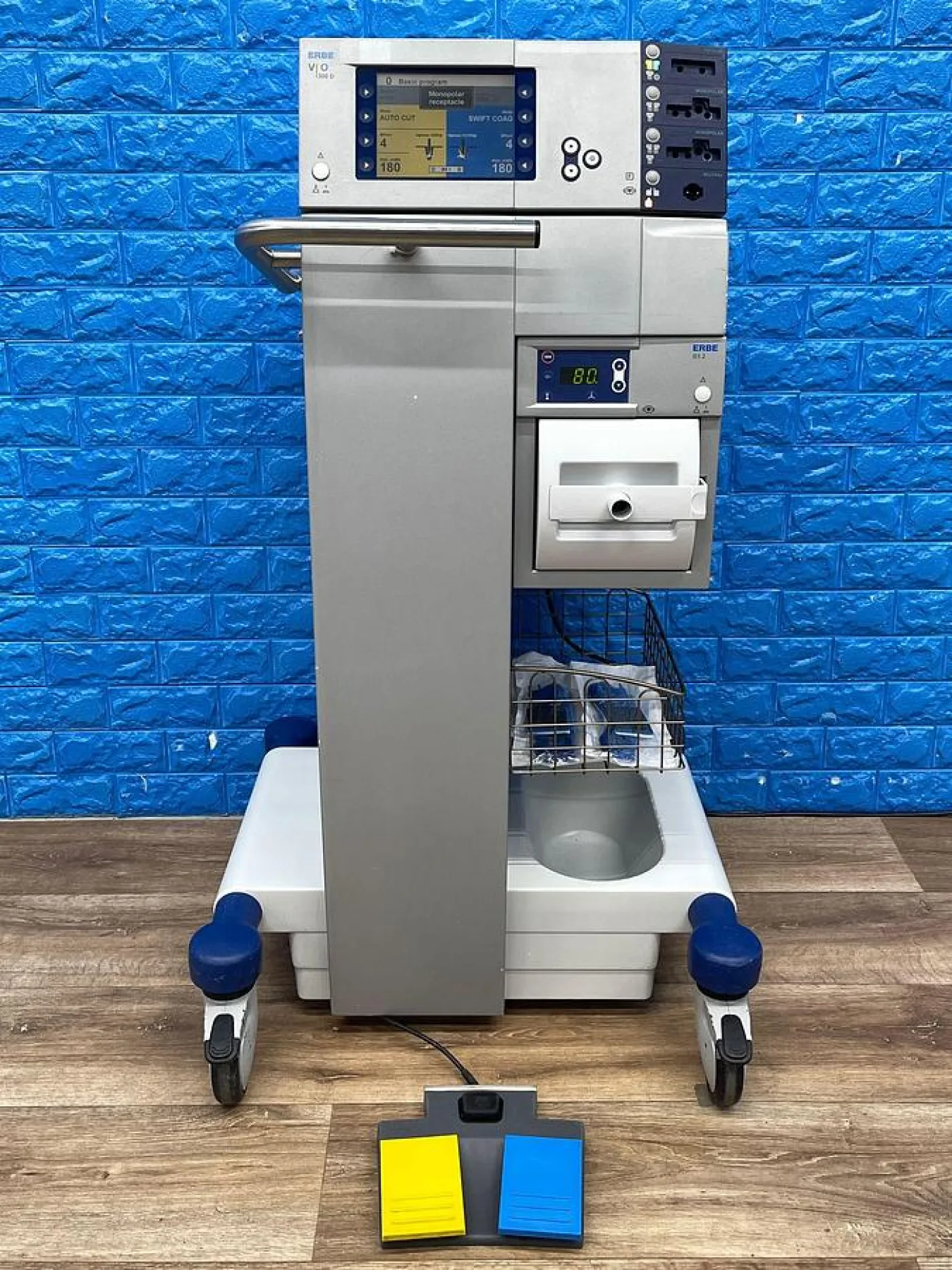 Erbe VIO 300D Includes Foot Switch, Erbe IES 2 Pump and ERBE user manual - 6