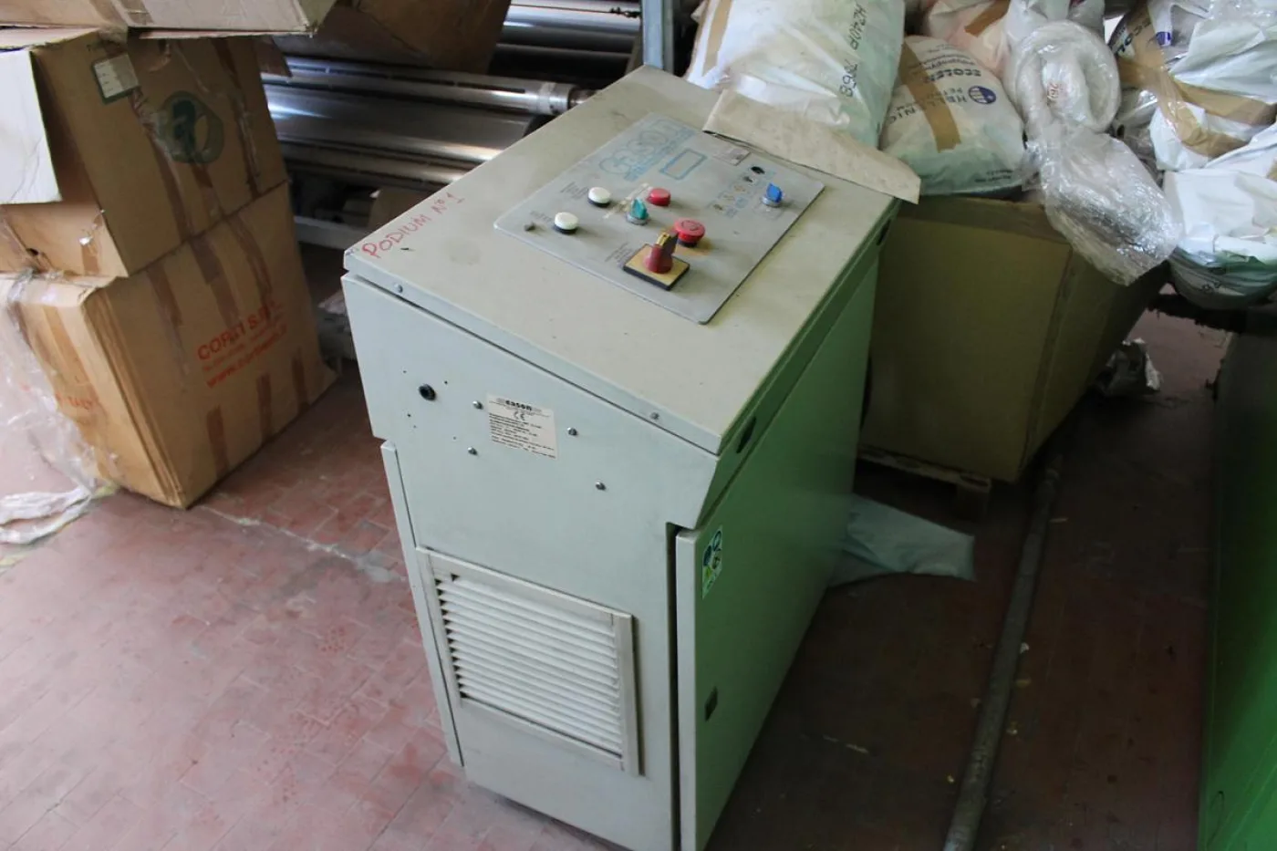 2004 TECNO-MAC SAS TR120 ES0019 - 6